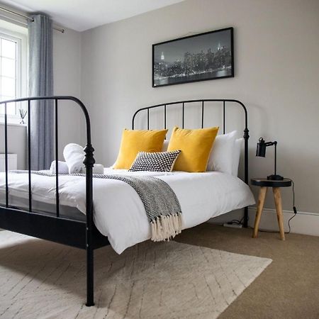 Guestready - Homely Leeds City Apartment Sleep 4 Meanwood ภายนอก รูปภาพ