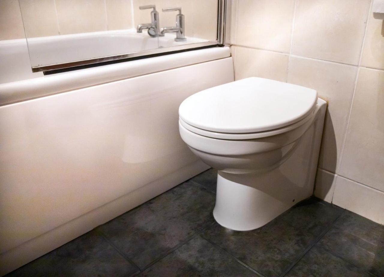 Guestready - Homely Leeds City Apartment Sleep 4 Meanwood ภายนอก รูปภาพ