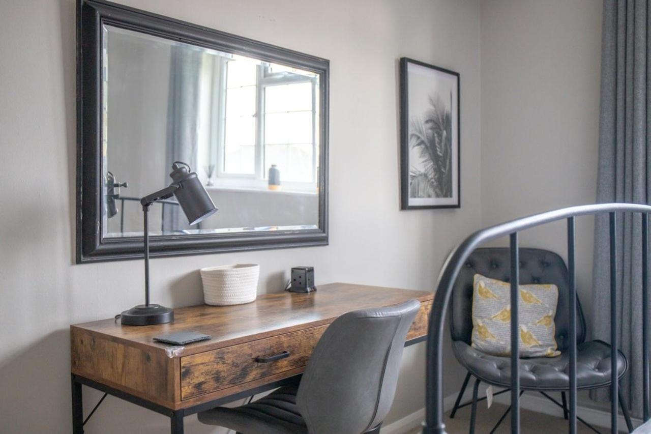Guestready - Homely Leeds City Apartment Sleep 4 Meanwood ภายนอก รูปภาพ