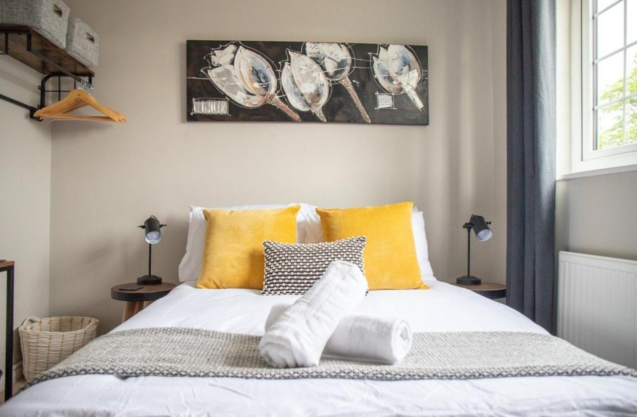 Guestready - Homely Leeds City Apartment Sleep 4 Meanwood ภายนอก รูปภาพ