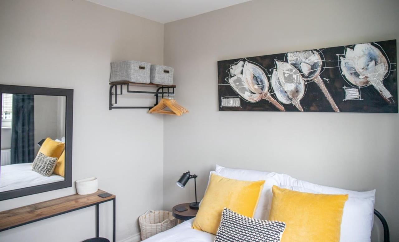 Guestready - Homely Leeds City Apartment Sleep 4 Meanwood ภายนอก รูปภาพ